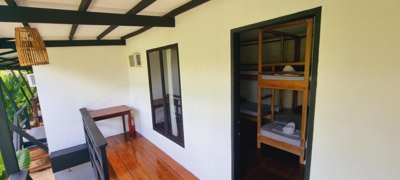 Teritoryo Siargao Hotell General Luna  Exteriör bild